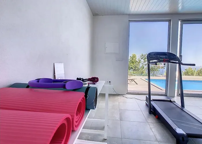 New Piece Of Heaven By Your Madeira Holiday home