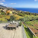 New Piece Of Heaven By Your Madeira בית נופש